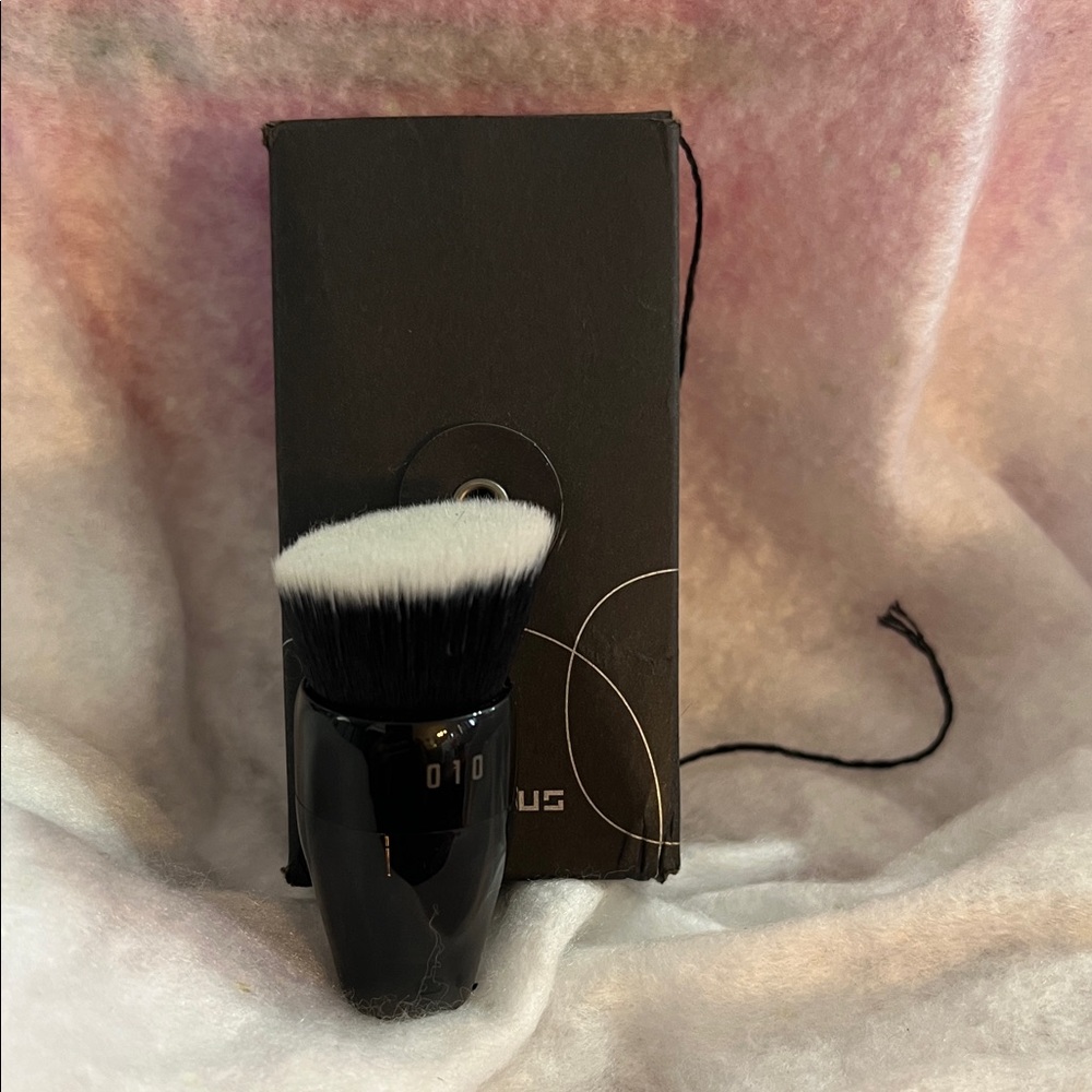 Black Makeup Brush with Box